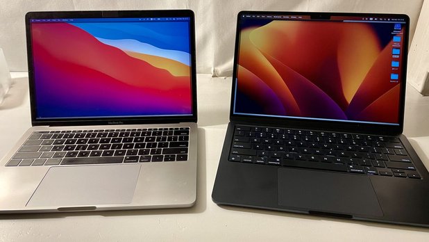 2017年モデルのMacBook Proと2022モデルのMacBook Air